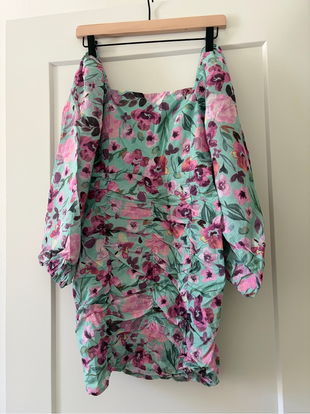 Floral Puff-Sleeve Mini Dress | 100% Cotton | Size XS | Trendy & Chic